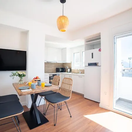 Sea View Penthouse And The 아파트